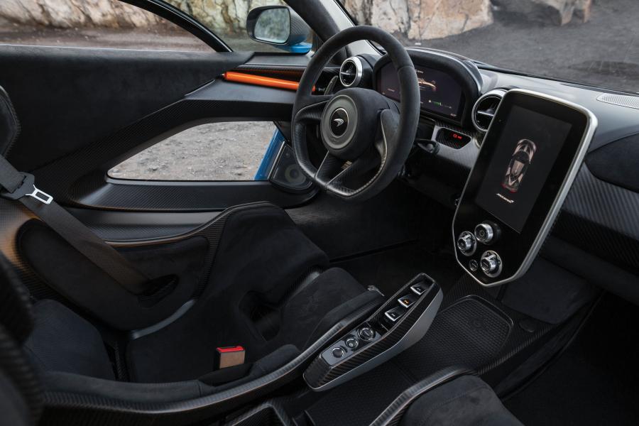 Интерьер McLaren Senna (P15) 2019 года  (NA) (фото 24 из 44)